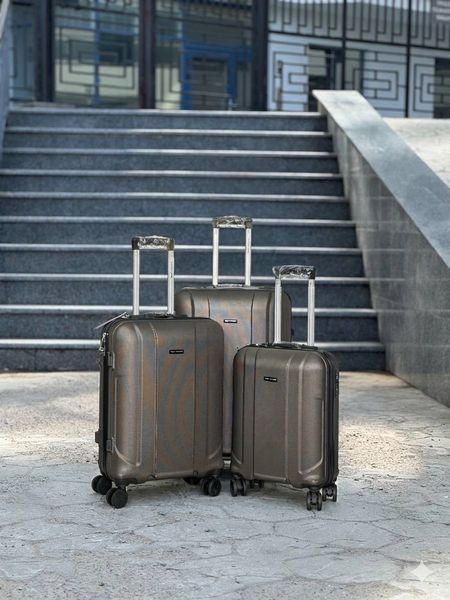 Wings Ударопрочный пластиковый Чемодан Большой (L) с расширением, на 4 колесах
Wings 19168 (coffee) L Коричневый Wings 19168 (coffee) L01 фото