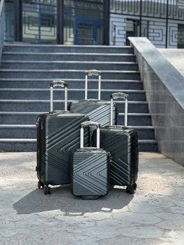Wings Ударостійка пластикова Валіза Середня ( M ) з розширенням, на колесах Wings B030 (green) M Зеленый Wings B030 (green) M фото
