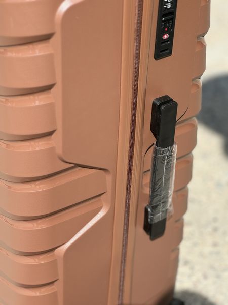 Wings Ударостійка пластикова Валіза Велика (L), на 4 колесах Wings PH01 (coffee) L Коричневий Wings PH01 (coffee) L фото