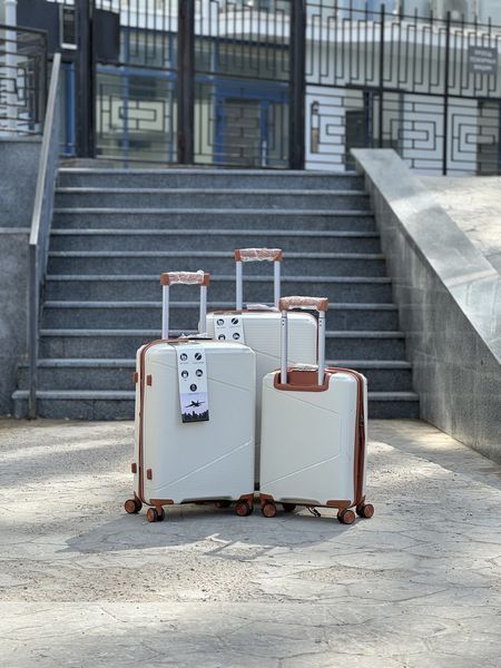 Маленький Чемодан S с расширением, Полипропилен MSB на колесах 4 колеса 37 литров 4 колеса 360* MSB 088 (beige-brown) S фото