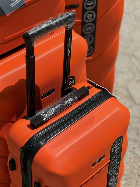 Мини (XS) Чемодан Wings, на колесах, дорожная сумка на колесах
Wings 148 (orange) XS Оранжевый Wings 148 (orange) XS фото