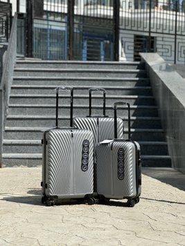 Wings Ударопрочный пластиковый Чемодан Большой (L), на 4 колесах Wings 120 (grey) L Серый Wings 120 (grey) L фото