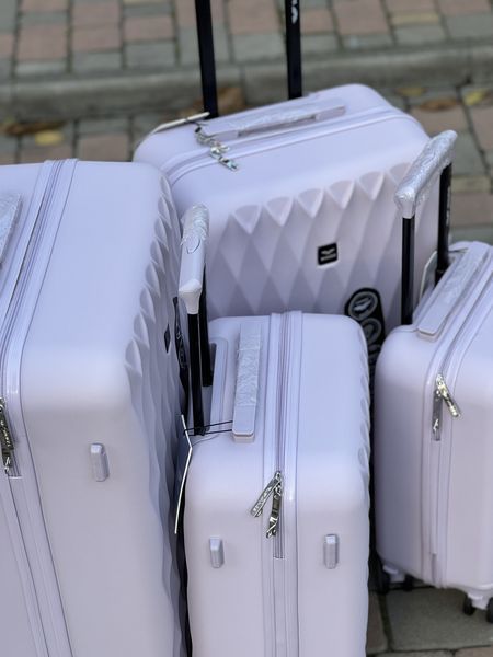 Wings Ударостійка пластикова Валіза Велика (L), на 4 колесах Wings TD190 (lavender) L Лавандовый Wings TD190 (lavender) L фото