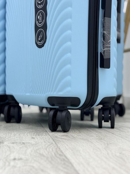 Wings Ударопрочный пластиковый Чемодан Маленький (S), Ручная кладь Wings 120 (light blue) S Голубой Wings 120 (light blue) S фото