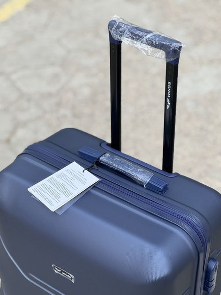 Wings Ударопрочный пластиковый Чемодан Большой (L), на 4 колесах Wings B147 (blue) L Синий Wings B147 (blue) L фото