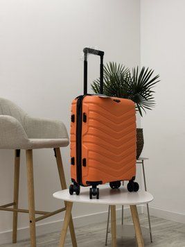 Wings Ударопрочный пластиковый Чемодан Маленький (S), Ручная кладь Wings PH01 (orange) S Помаранчевий Wings PH01 (orange) S фото