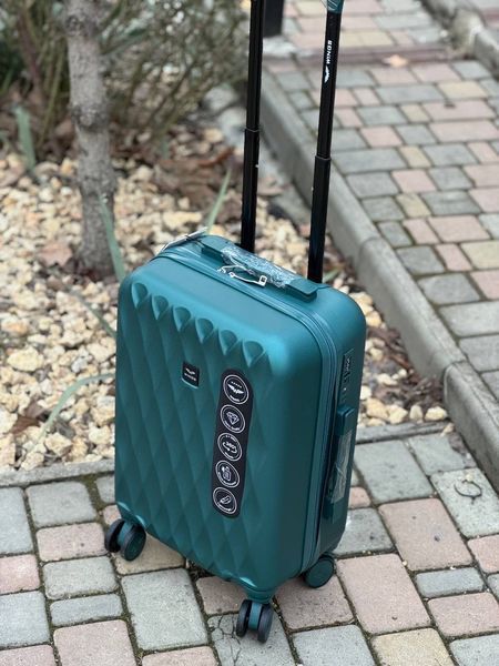 Wings Ударостійка пластикова Валіза Середня ( M ), на колесах Wings TD190 (champagne) M Бежевий Wings TD190 (champagne) M Бежевий Wings TD190 (green) M фото