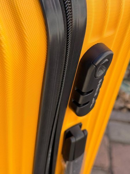 Wings Ударостійка пластикова Валіза Середня ( M ) з розширенням, на колесах Wings TRO58 (gel) M Желтый Wings TRO58 (gel) M Желтый Wings TRO58 (gel) M фото