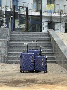 Wings Ударостійка пластикова Валіза Середня ( M ), на колесах Wings PH01 (blue.) M Синій Wings PH01 (blue.) M фото